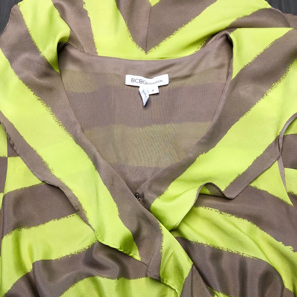 BCBGeneration Ruffle Dress - Picture 4 of 8